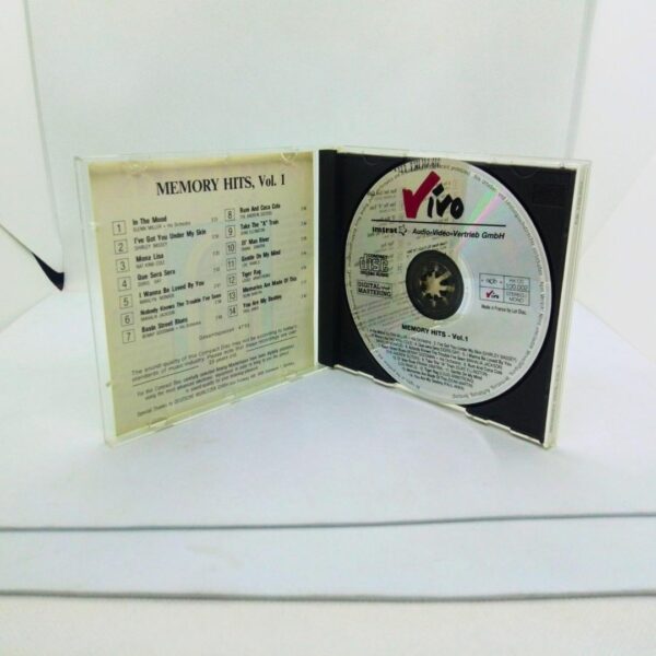 Cd memory hits vol 1 compilation copertina interno