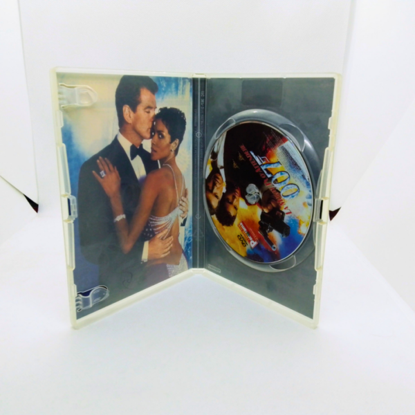 007 La Morte Può Attendere DVD Usato Ottime Condizioni interno