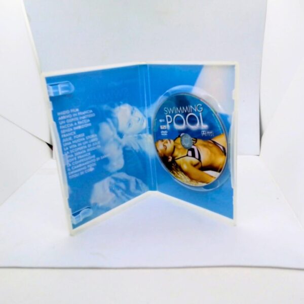 Dvd swimming pool film completo 2003 giallo thriller interno