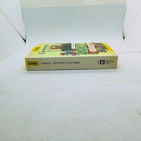 libro don camillo e il sugge Guareschi 1995 lato sinistro ( costa)