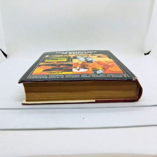 libro la casa di via garibaldi Isser Harel Mondadori 1976 prima edizione lato superiore