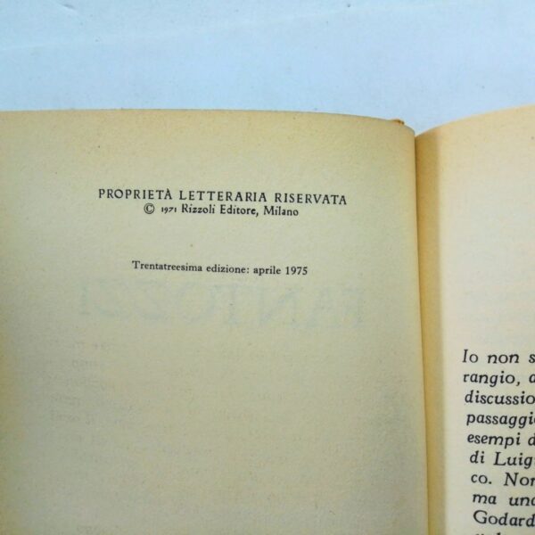 libro fantozzi paolo villaggio 1975 rizzoli interno edizione